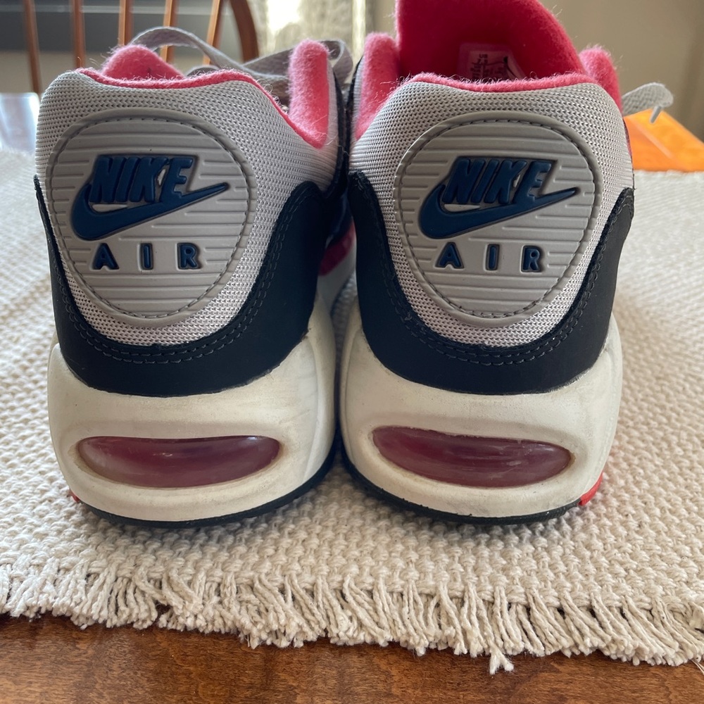 Nike Air - Picture 4 of 6